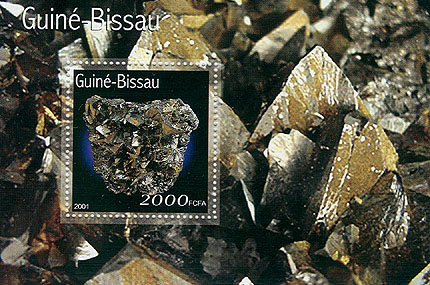 Mineraux - Minerals  S/S 2000 FCFA - Issue of Guinée-Bissau postage stamps