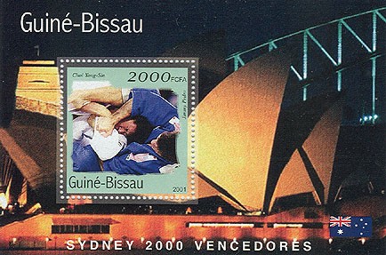 Judo 2000 FCFA   S/S - Issue of Guinée-Bissau postage stamps